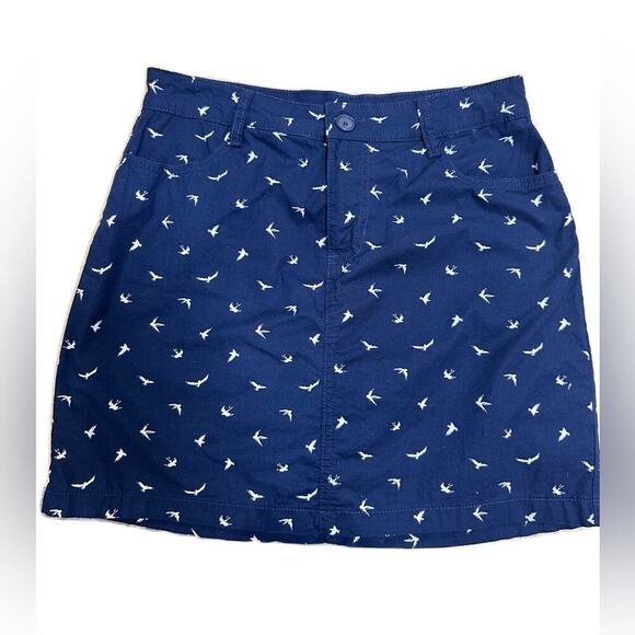 Excellent St. John's Bay Womens Mid Rise Navy Skort Size 6 - Picture 2 of 7
